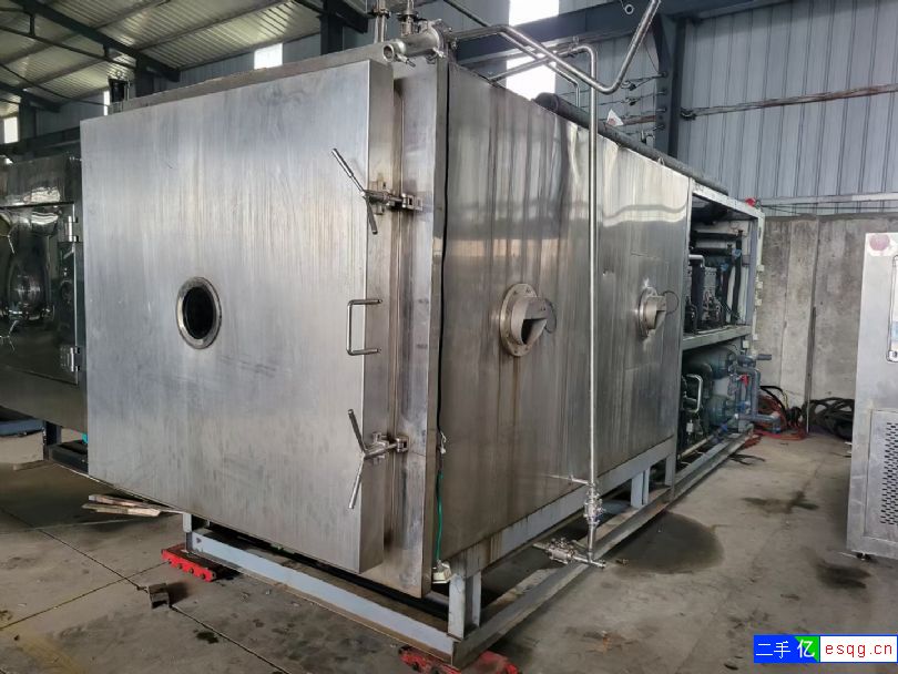 新到东富龙7.5平方和15平方冻干机到货需要的老板-1