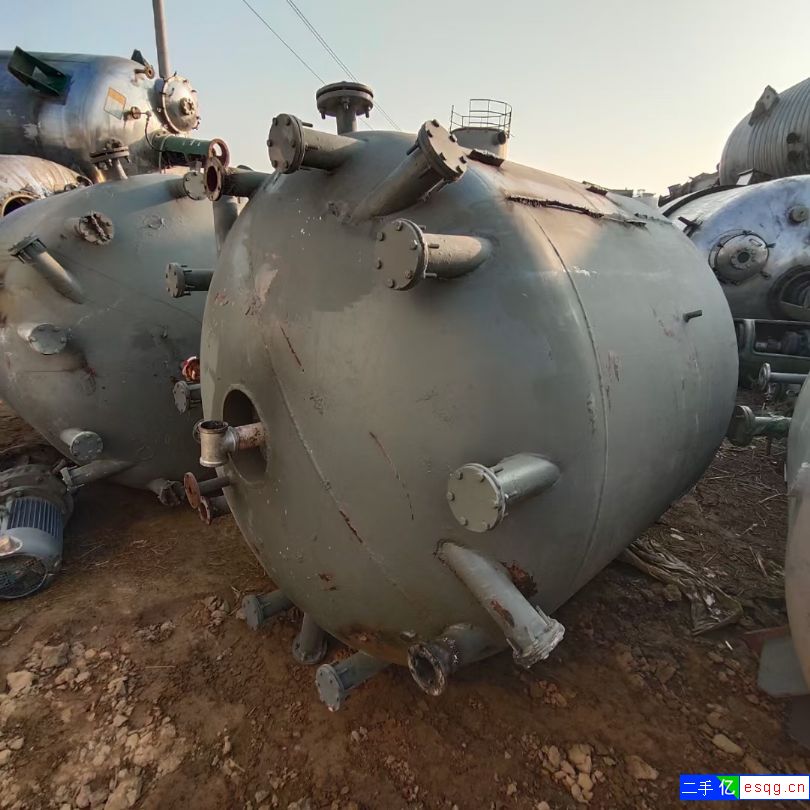 低价出售  2000升，3000升电加热反应釜-2