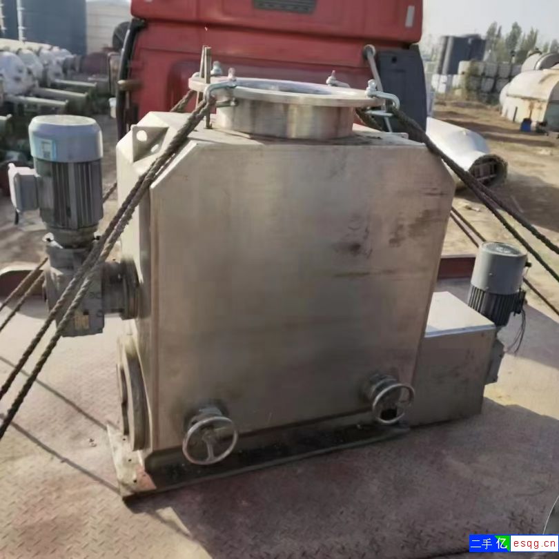 出售 70平方真空低温固体连续干燥机，附件齐全，材-1
