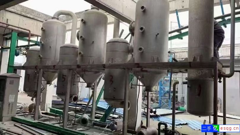 现货出售一套2.5吨2205材质三效废水蒸发器，安-2