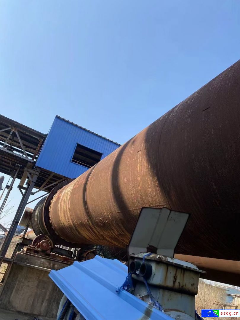 便宜出售  直径3.5米长度30米滚筒烘干机，两套-1