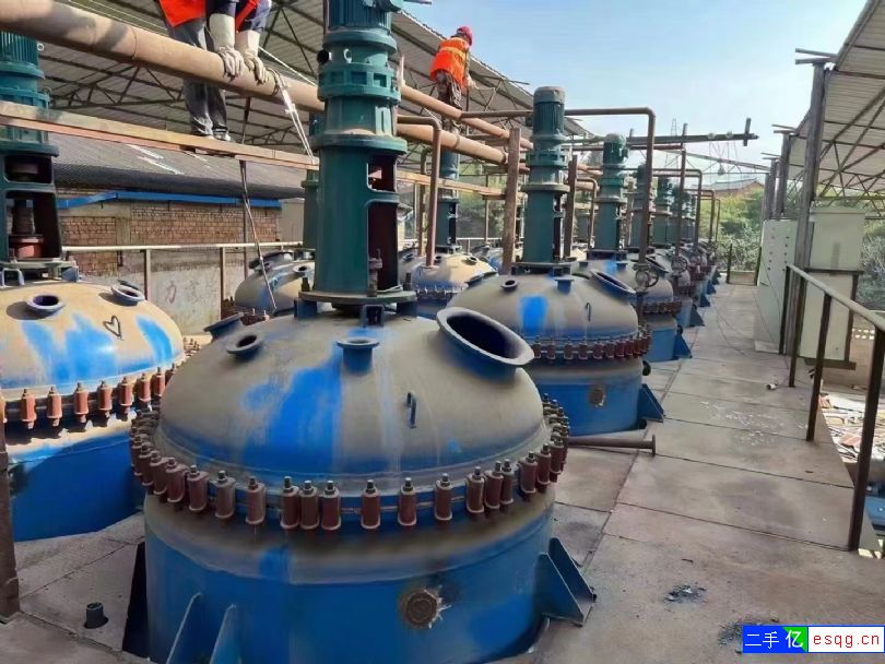 新订18台3立方搪瓷反应釜坐标云南丽江 机器全新一-1