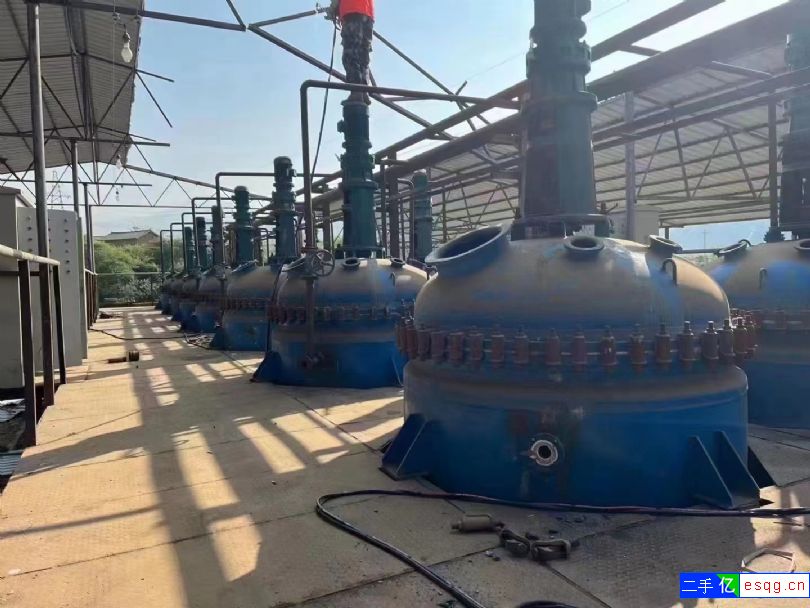 新订18台3立方搪瓷反应釜坐标云南丽江 机器全新一-2