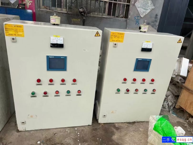 新到巨能DHZ470碟式分离机三台，安装仅使用一个-2