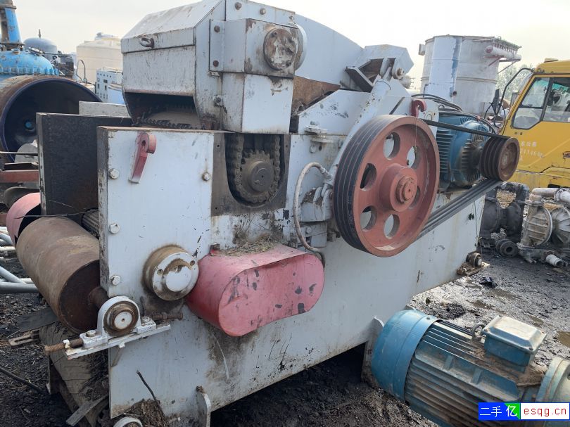 出售216木材削片机-2