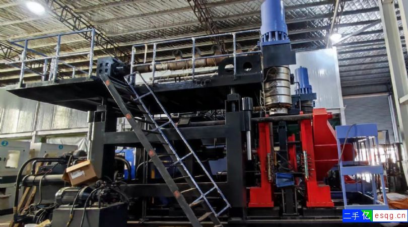 九成新二手120吹塑机转让-1