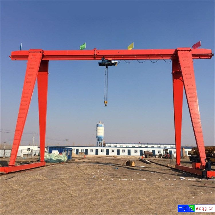 二手包箱龙门吊-1