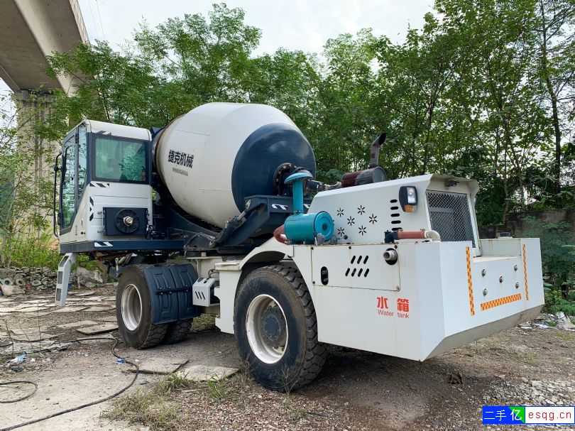 个人转让一台混凝土自动上料搅拌车-1