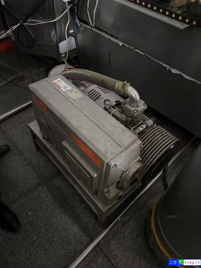 出售520型拉伸膜真空包装机 小康520拉伸真空包-1