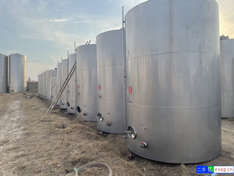 出售二手20立方不锈钢储罐 内盘管不锈钢储罐 立式-1