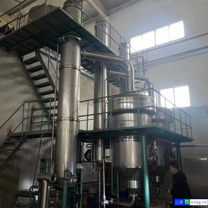 出售9成新的3吨双效强制循环蒸发器一套-1