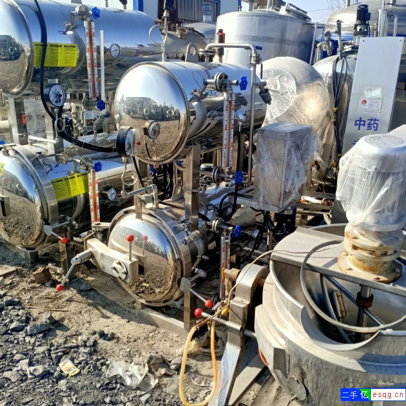 转让9成新不锈钢杀菌锅，0.57立方电加热不锈钢食-1