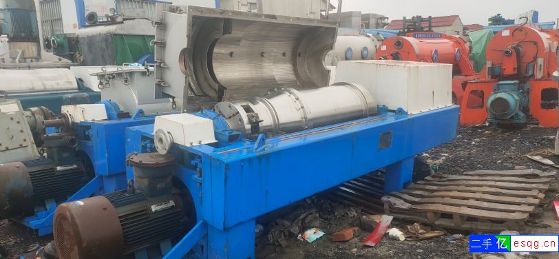 出售二手卧螺离心机，二手450型卧式螺旋沉降下卸料-2