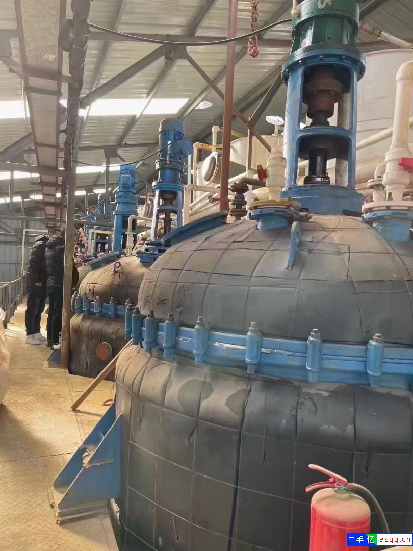 二手搪瓷反应釜，二手9成新5000升蒸汽加热搪瓷反-2