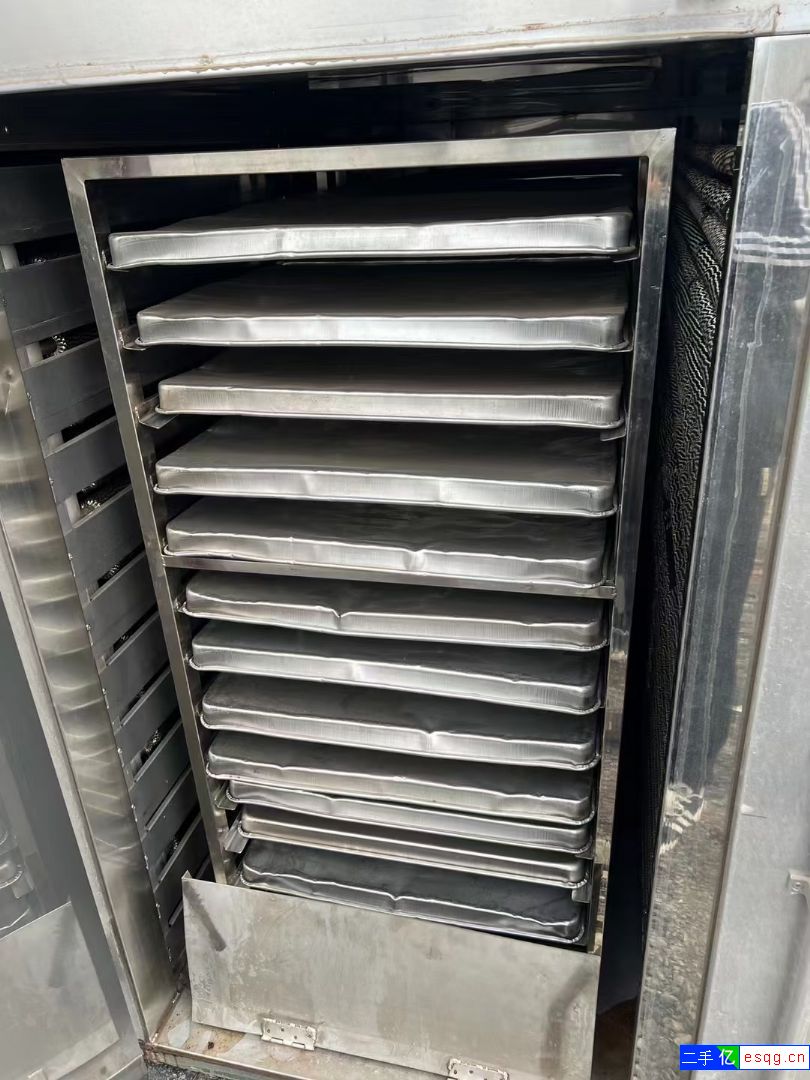 出售二手热风循环烘箱，4门8车电气两用热风循环烘箱-1