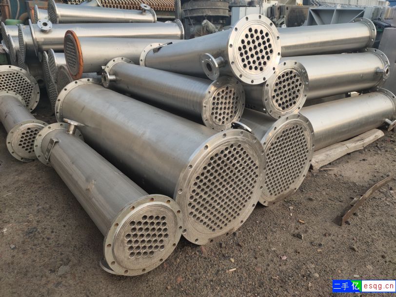 转让9成新304不锈钢冷凝器-1