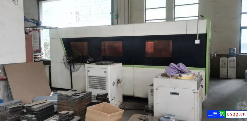 2018年1500瓦激光切割机出售-2