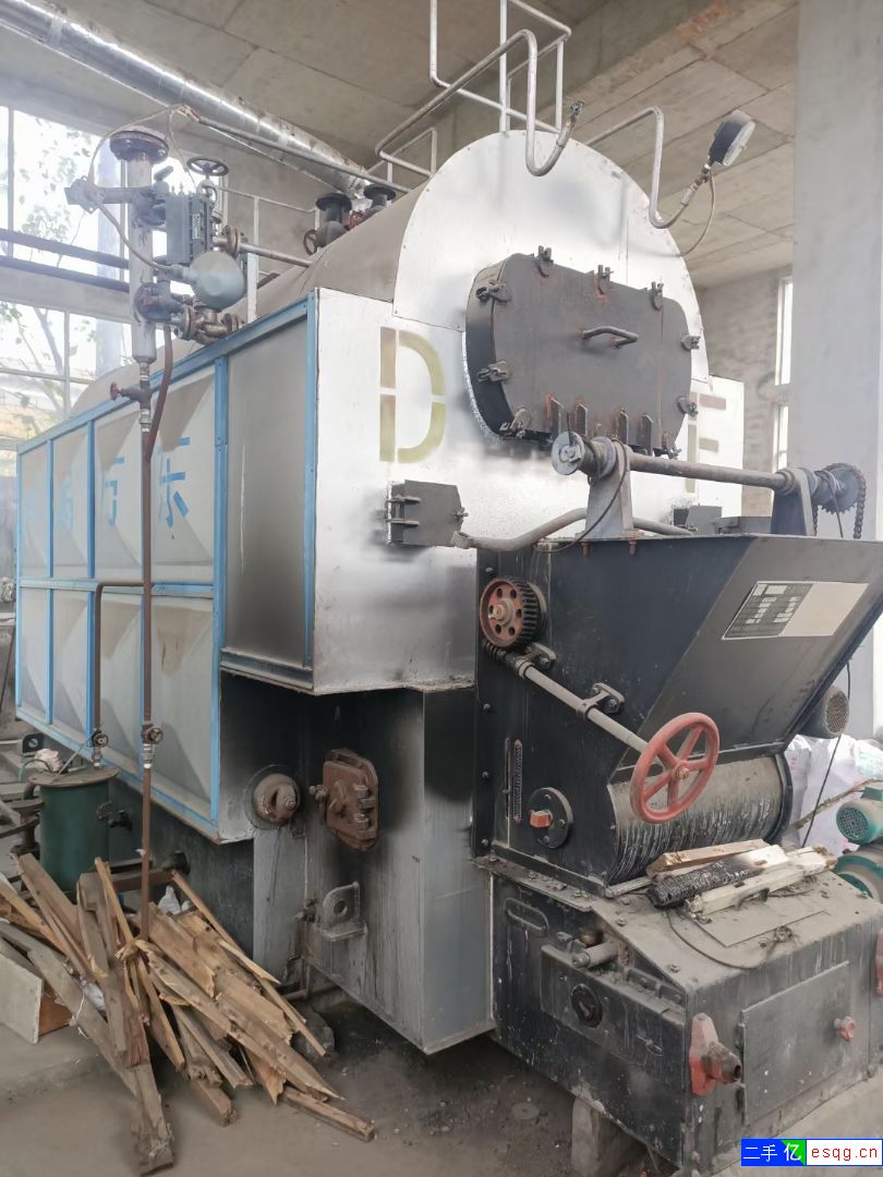 出售1吨链条燃煤生物质蒸汽锅炉，19年出厂，扬州东-1