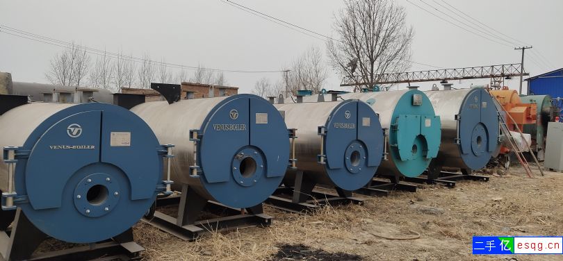 出售各种型号燃气热水锅炉，燃油热水锅炉，型号齐全。-1