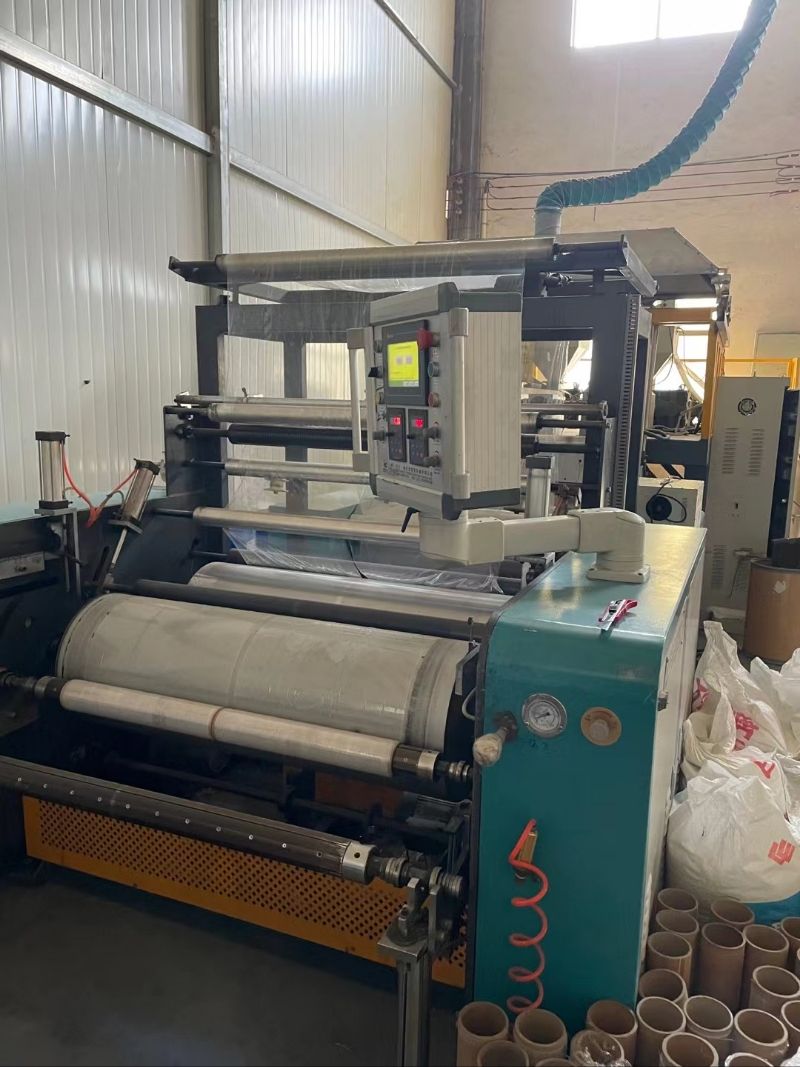 9成新1000缠绕膜机-1