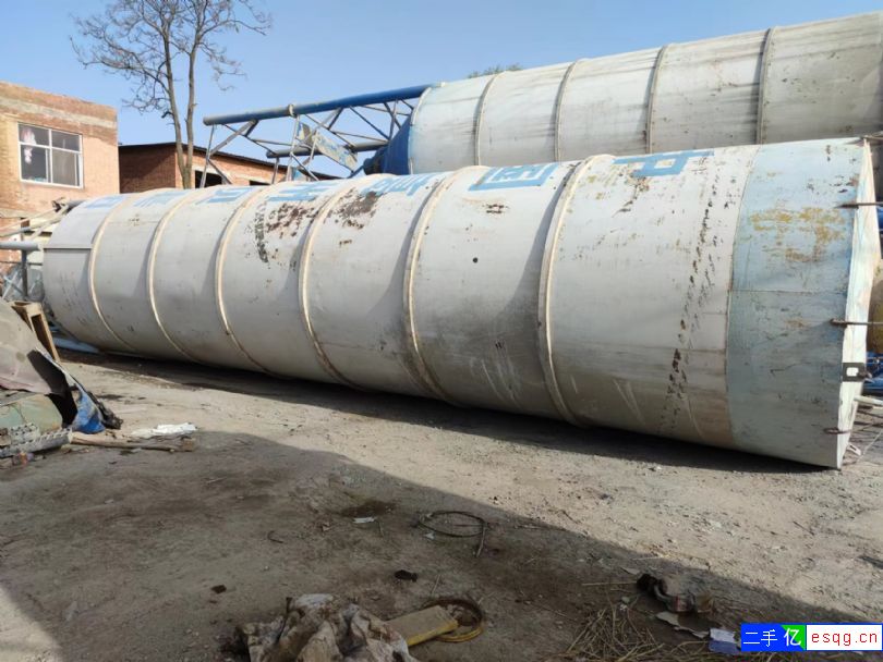 甘肃庆阳低价处理110吨一台水泥仓，120吨四个水-2