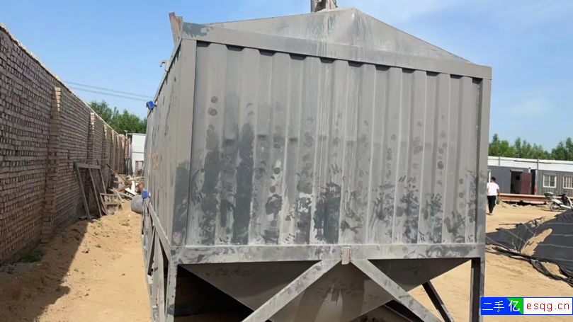 邢台出售一台60吨卧室罐水泥罐，随时装车，需要的速-1