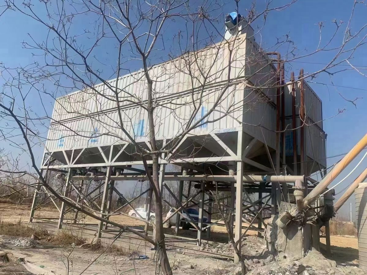 低价处理一台200吨卧式水泥罐，一台100吨卧罐，-1