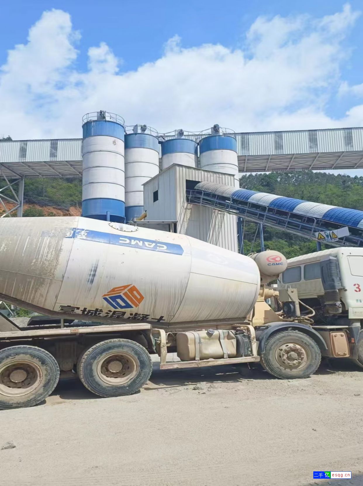 广东惠州:便宜处理2022年双线120搅拌站-1