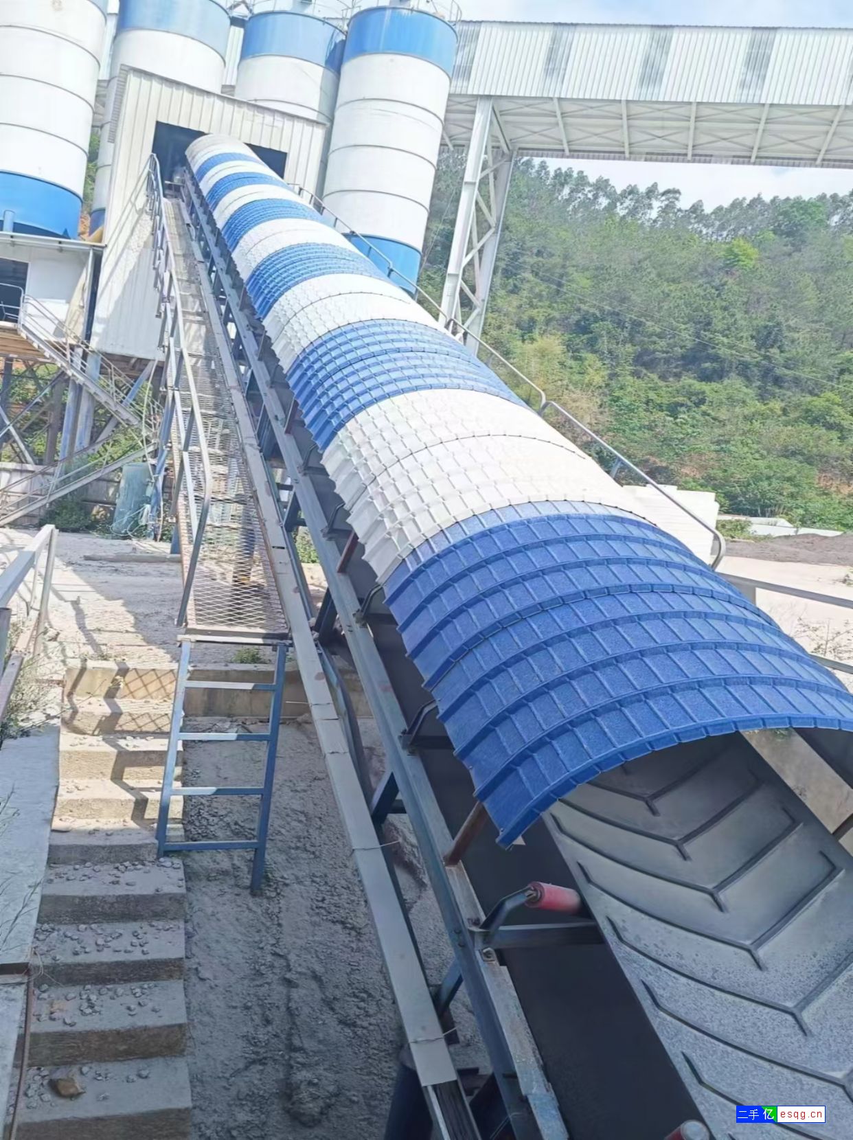 广东惠州:便宜处理2022年双线120搅拌站-2