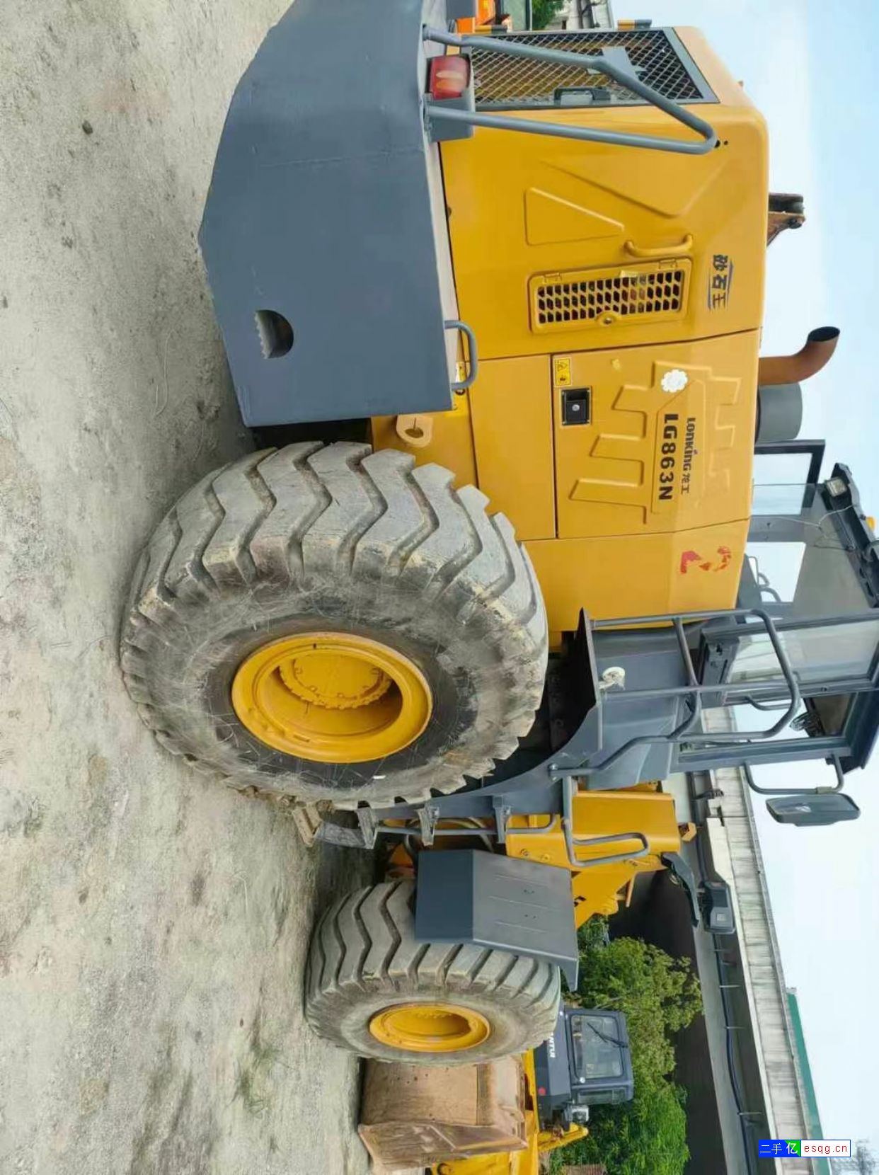 底价转几台龙工60铲车？二手863N柳工862H装-1