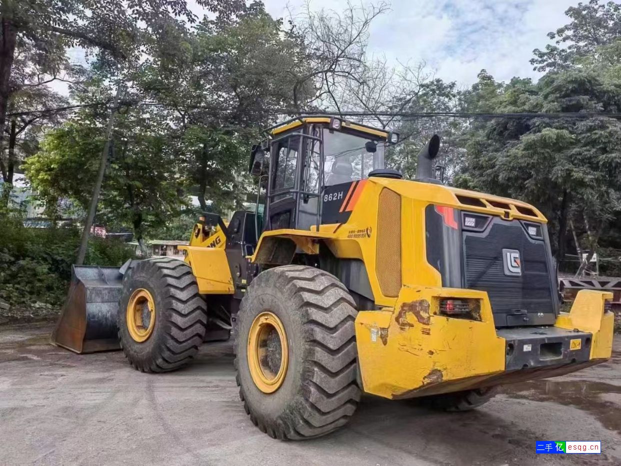 底价转几台龙工60铲车？二手863N柳工862H装-2