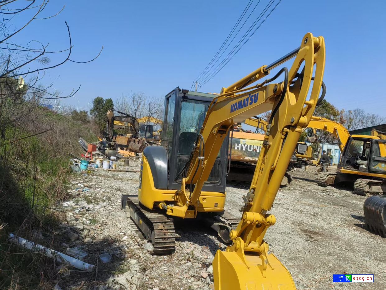 小松PC35挖掘机日本原装进口二手-2