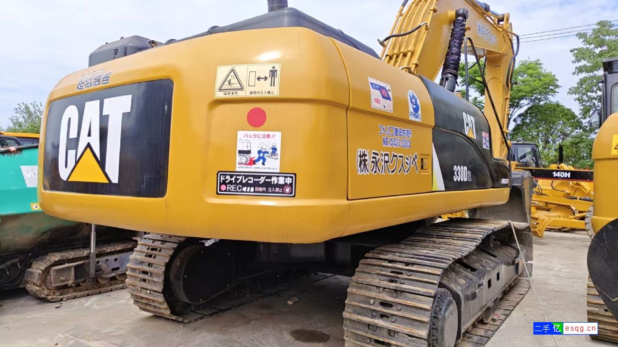 二手卡特彼勒330D挖掘机液压出口-1