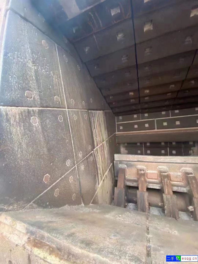 精品1515反击式破碎机,时产300-350吨,配-1