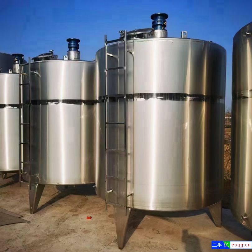 出售不锈钢储罐化工罐食品罐非标油罐-1