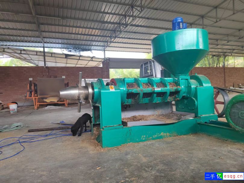 转让168型榨油机-2