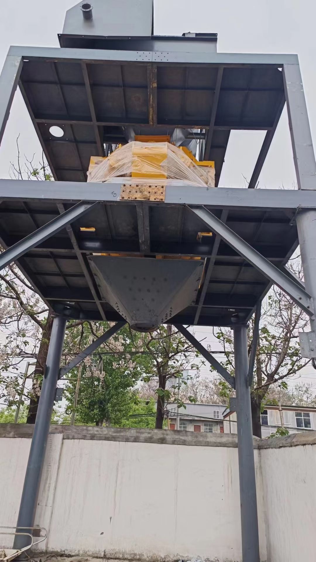 河南郑州:便宜处理2021年长城搅拌站-2