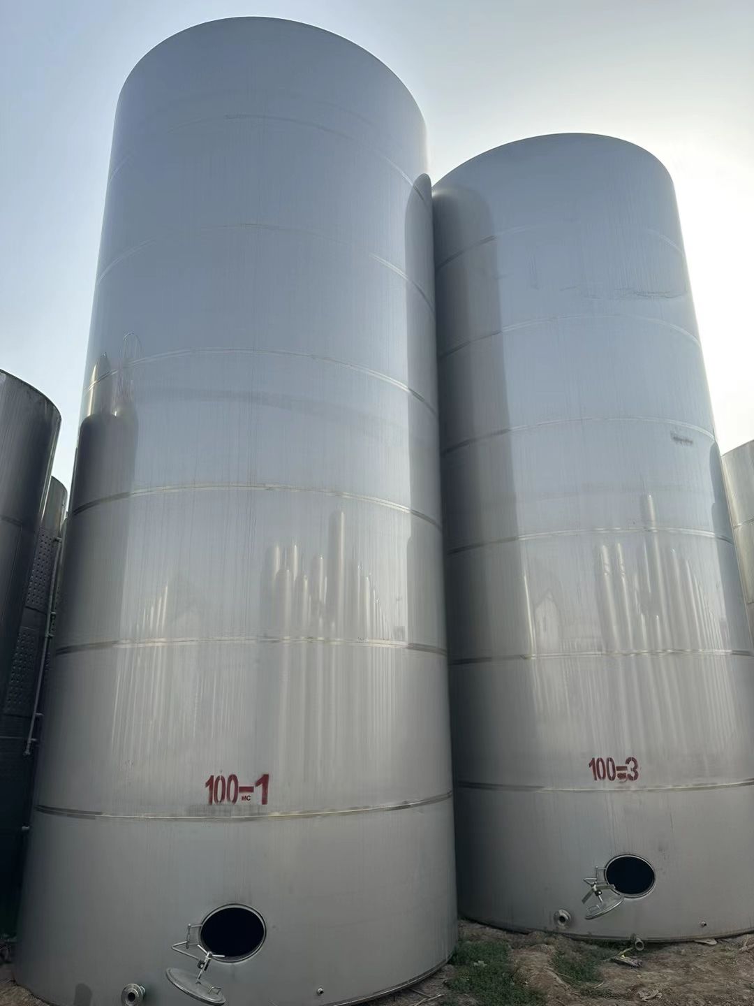 出售不锈钢储罐2000多台-2