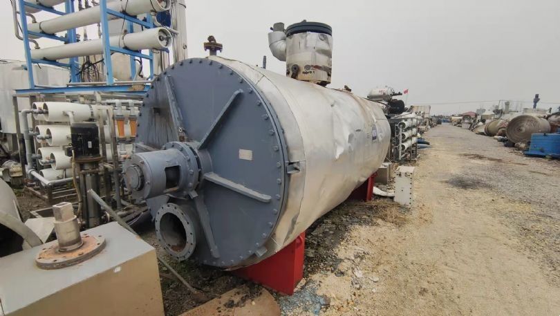 出售二手2500L全不锈钢耙干燥机 两台,​800-2