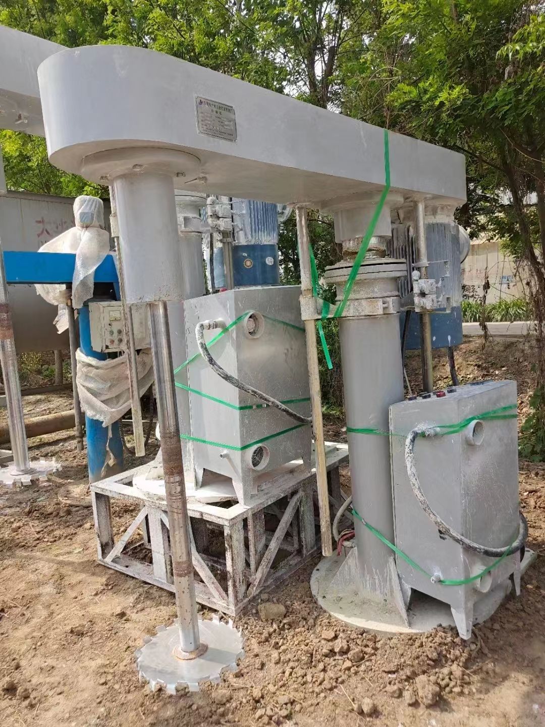 出售二手单轴液压高速分散机 液体搅拌罐 高速分散机-1