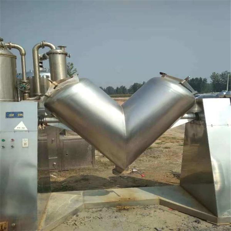 出售 二手粉末颗粒混料机,2000升V型混合机-1