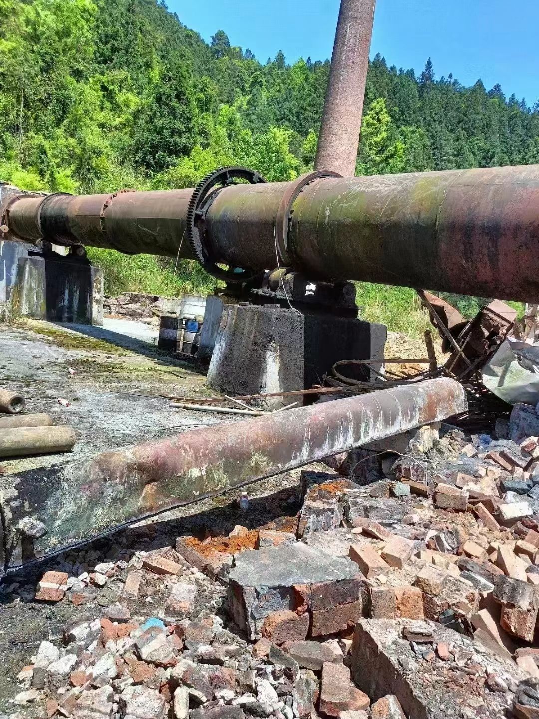 出售 二手回转窑1.5X20米 两组托轮-1