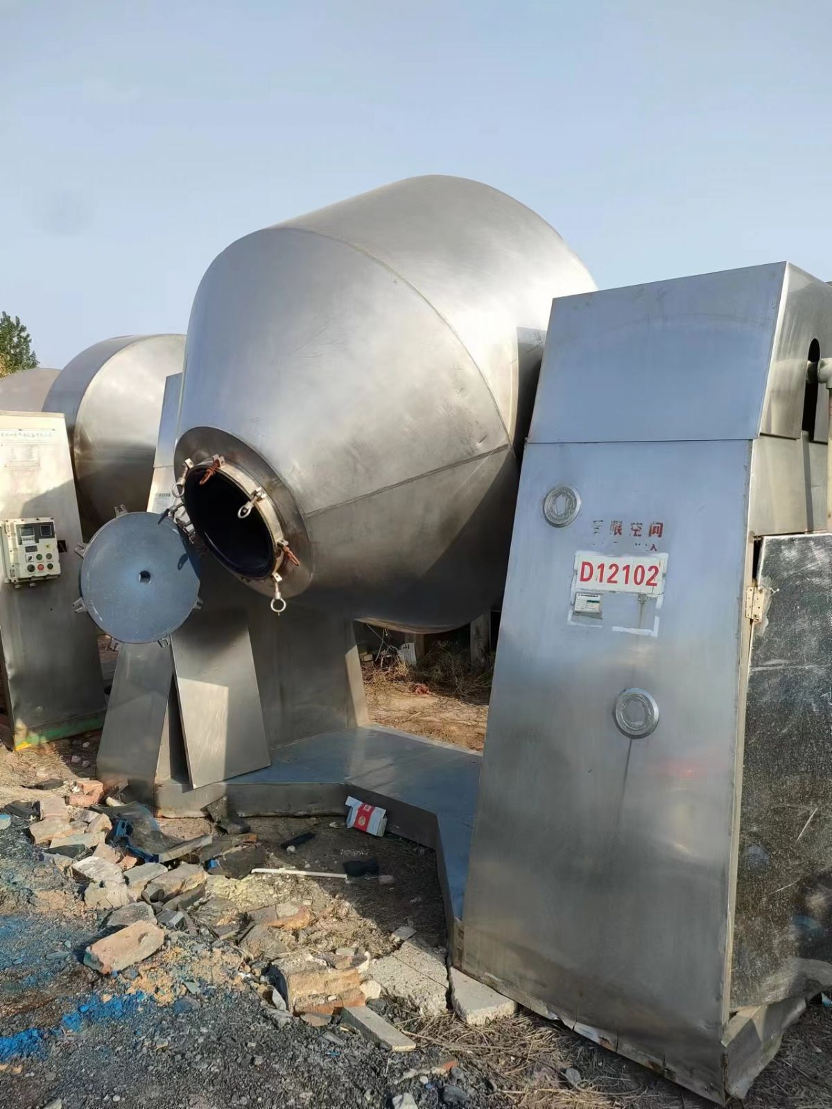 二手干燥机二手双锥干燥机二手4000升搪瓷双锥干燥-1