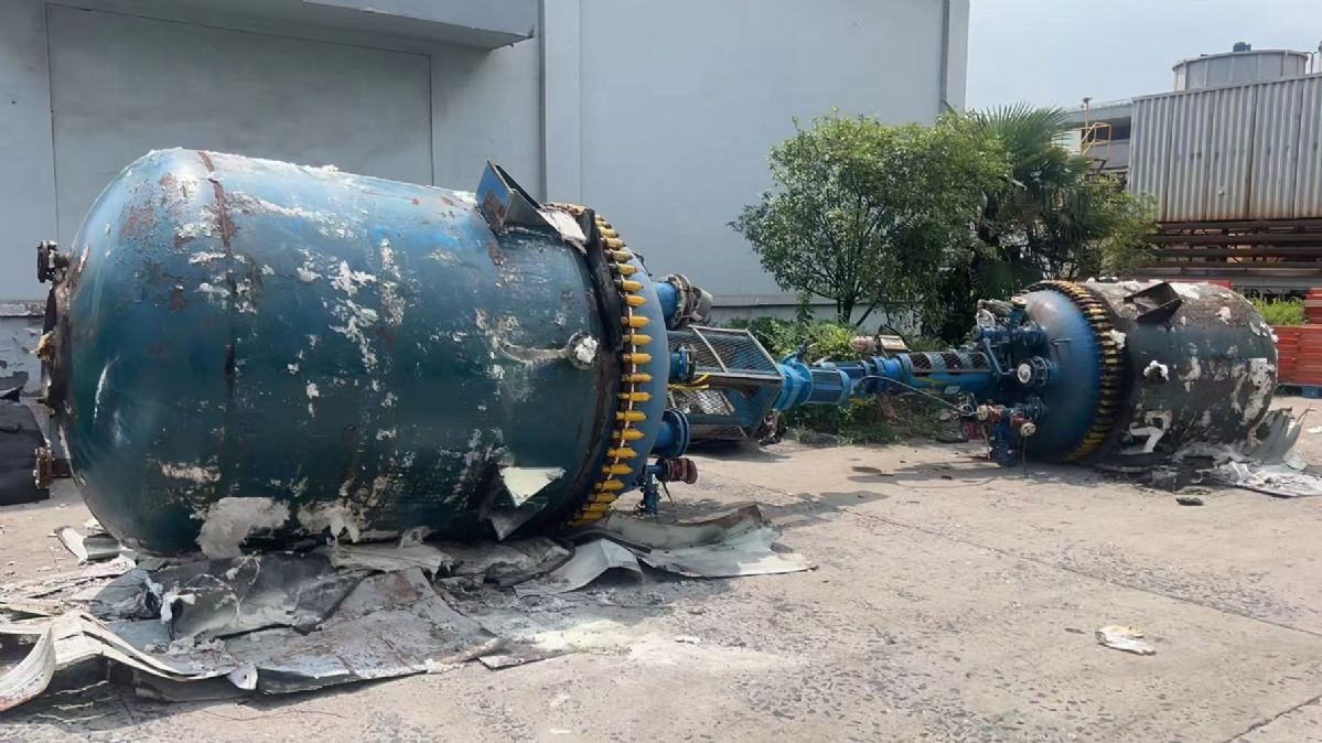 二手反应釜二手搪瓷反应釜二手2吨3吨5吨10吨电加-2