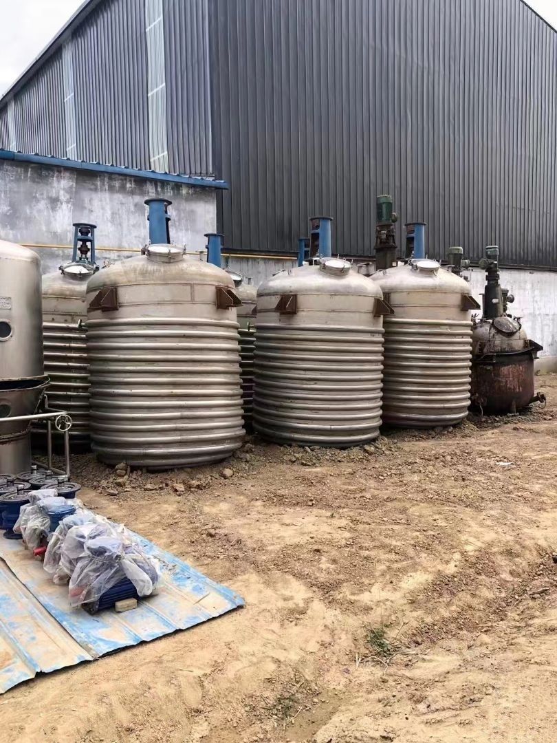 二手反应釜二手不锈钢反应釜二手10立方盘管反应釜-1