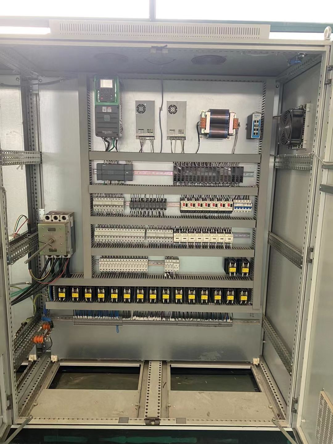 转让9成新南京诚盟造粒机一套-1