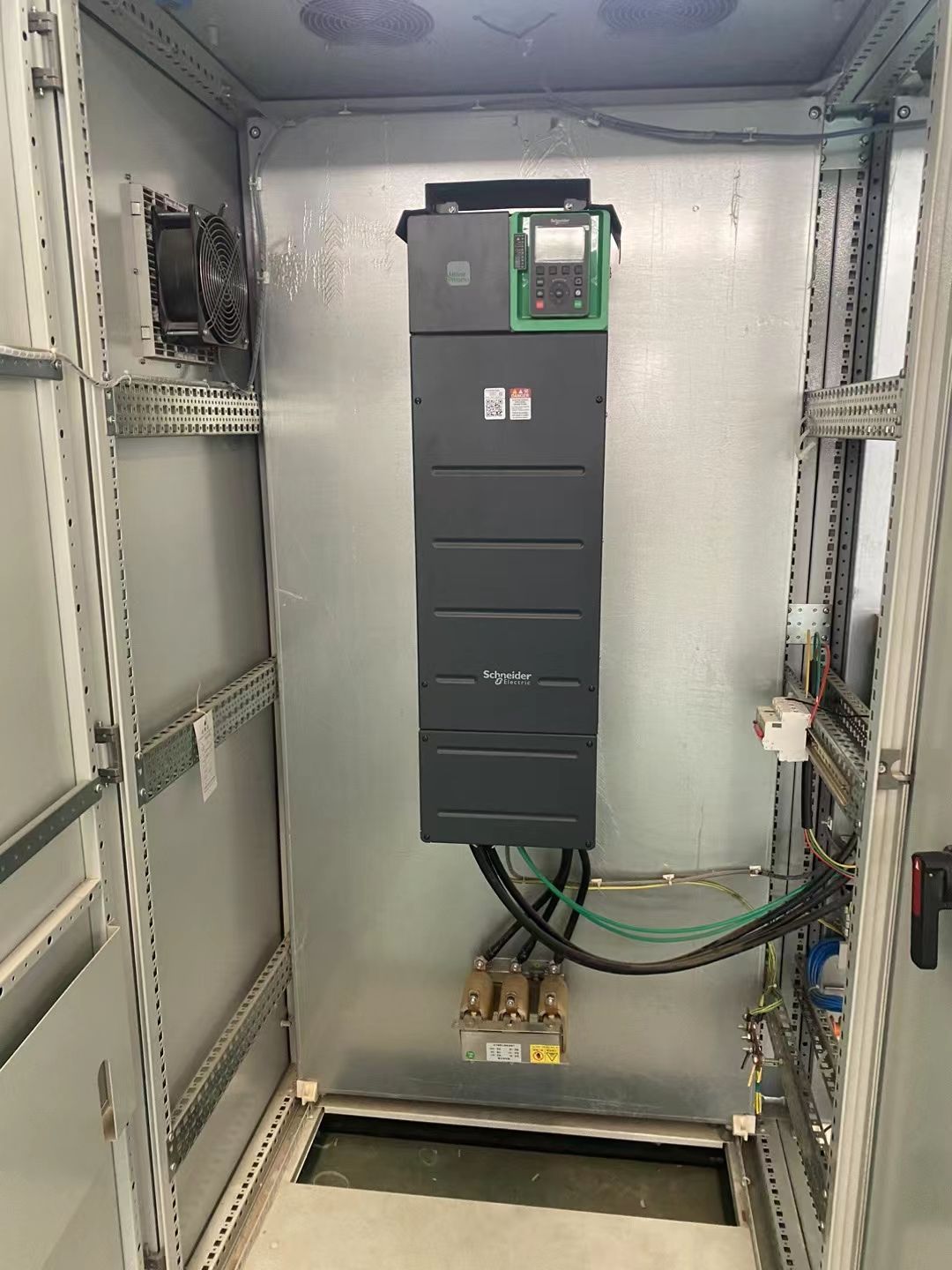 转让9成新南京诚盟造粒机一套-2