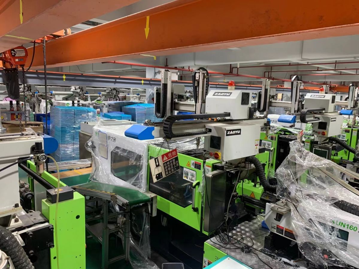 出售深圳二手注塑机伊之密160吨-1