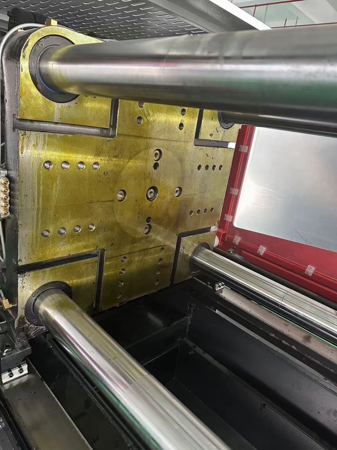 低价转让中山二手注塑机伯乐160吨-2