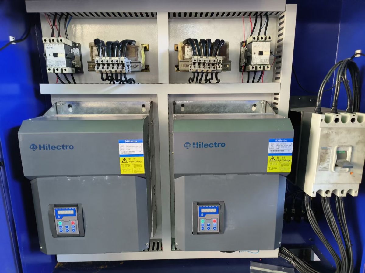 低价转让二手注塑机海天800吨-2